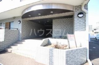 3/10 エントランス