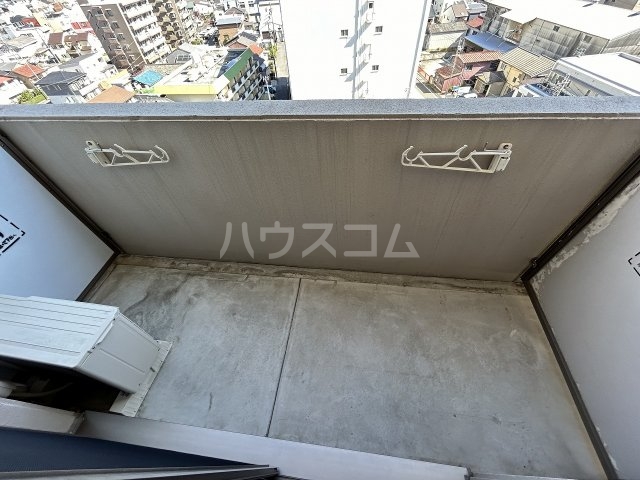 19/30 バルコニー