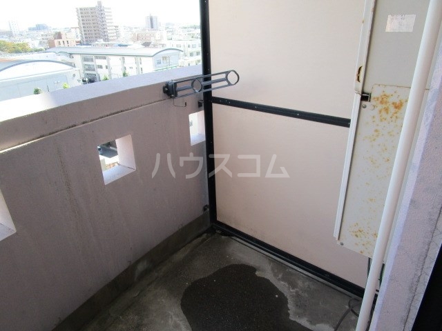 23/30 バルコニー