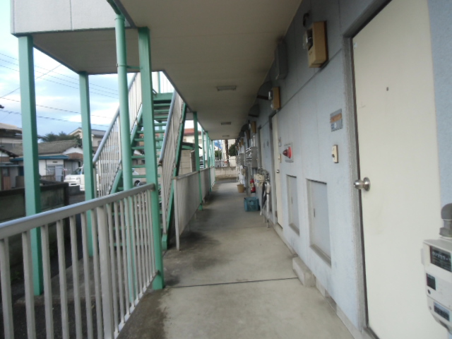 24/26 エントランス