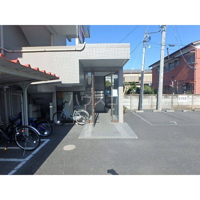 19/29 エントランス