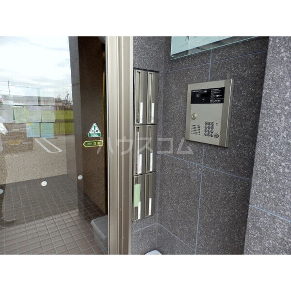 3/5 エントランス