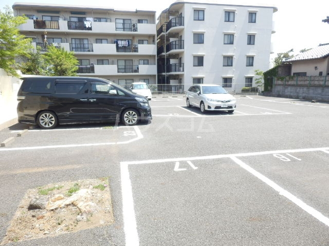 16/26 駐車場