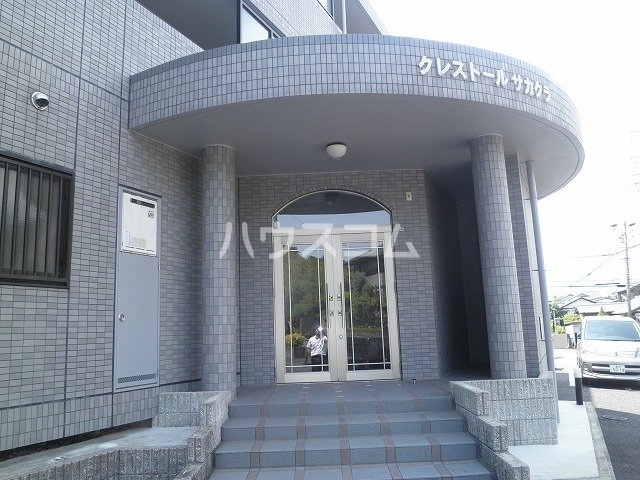 17/27 エントランス