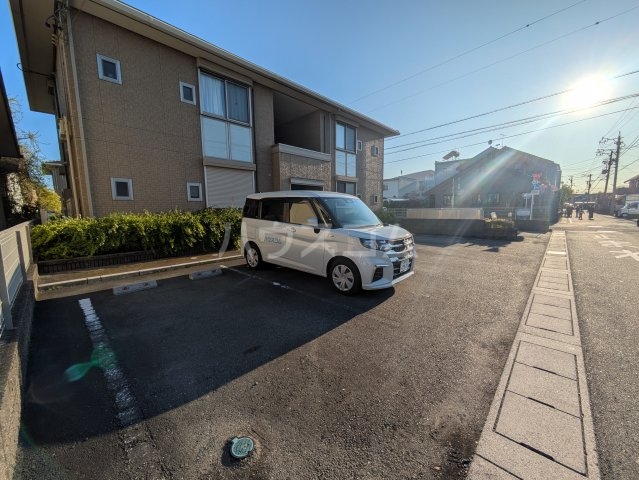 24/29 駐車場