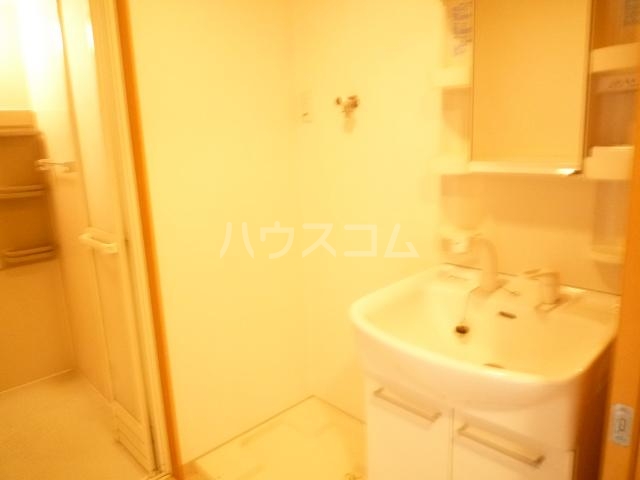 13/27 洗面