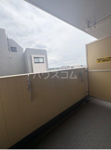 13/27 バルコニー