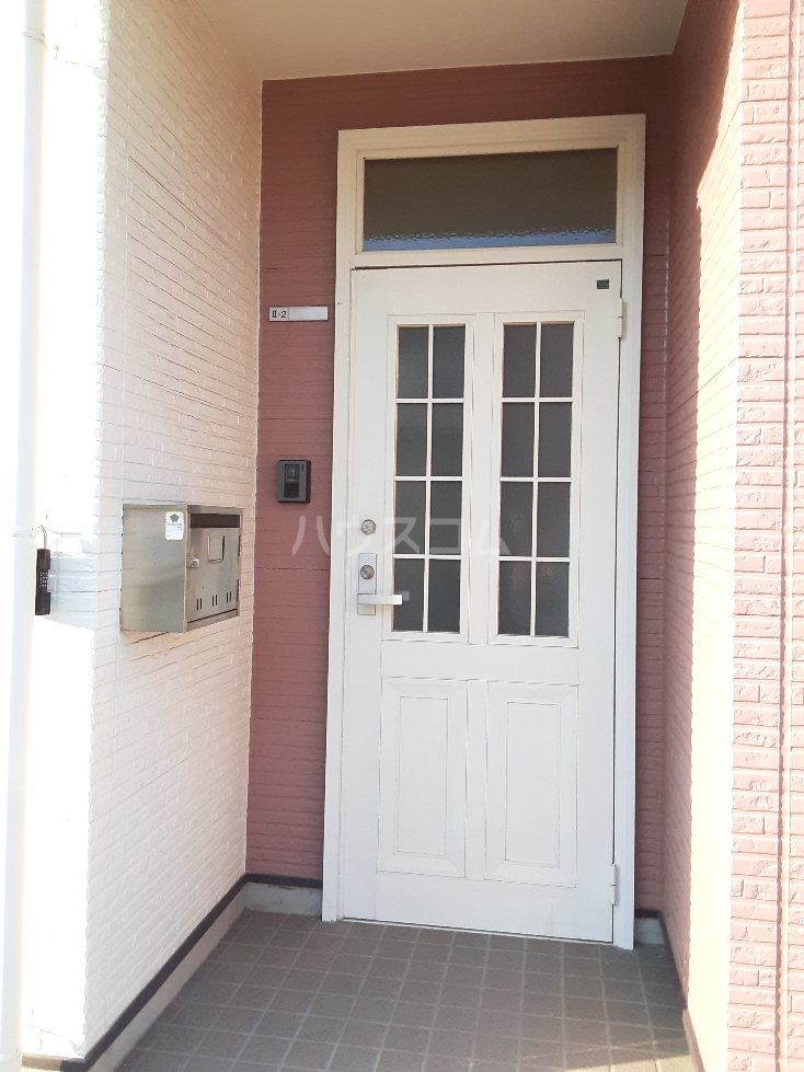 25/30 エントランス