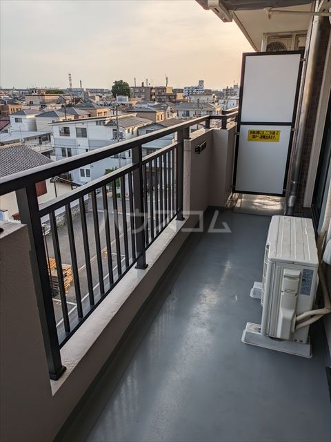 22/30 バルコニー