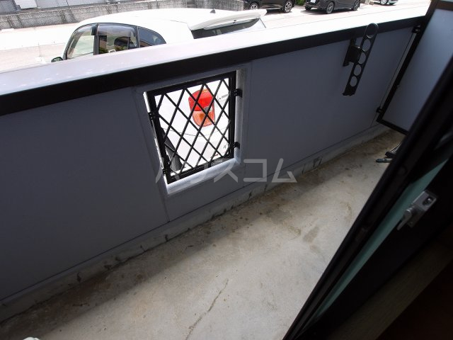 23/30 バルコニー