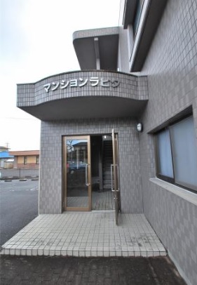 16/19 エントランス