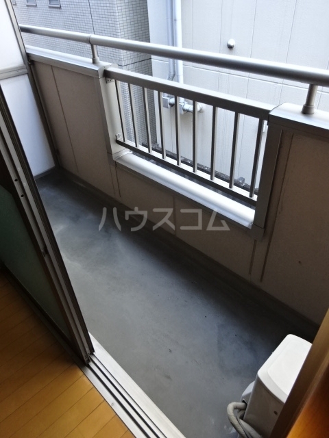 17/29 バルコニー