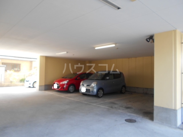 3/4 駐車場
