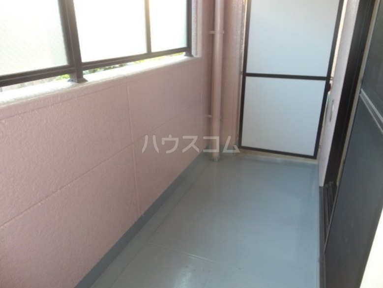 19/25 バルコニー