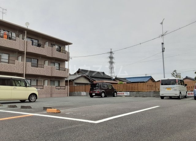 5/10 駐車場