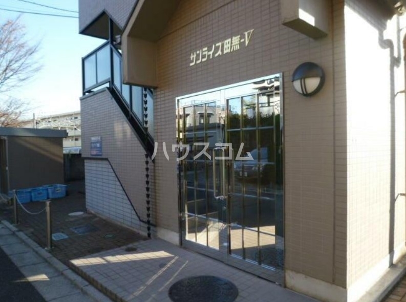 13/20 エントランス