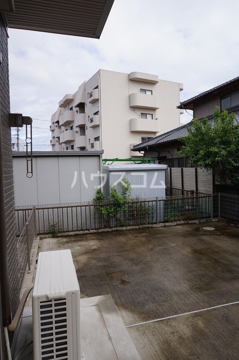 17/23 バルコニー