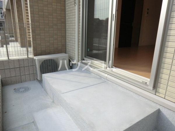 21/25 バルコニー