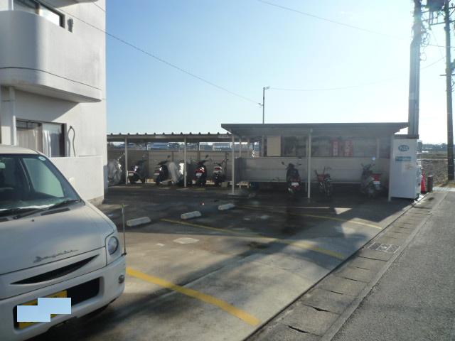 3/5 駐車場