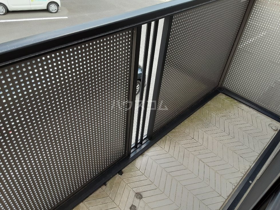 19/30 バルコニー