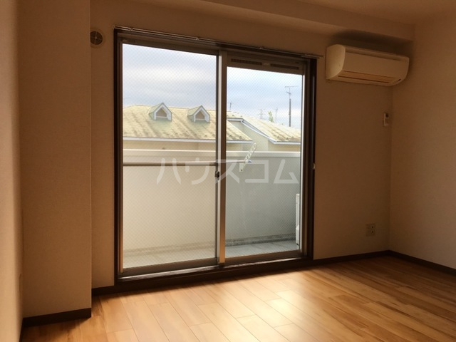 14/27 バルコニー