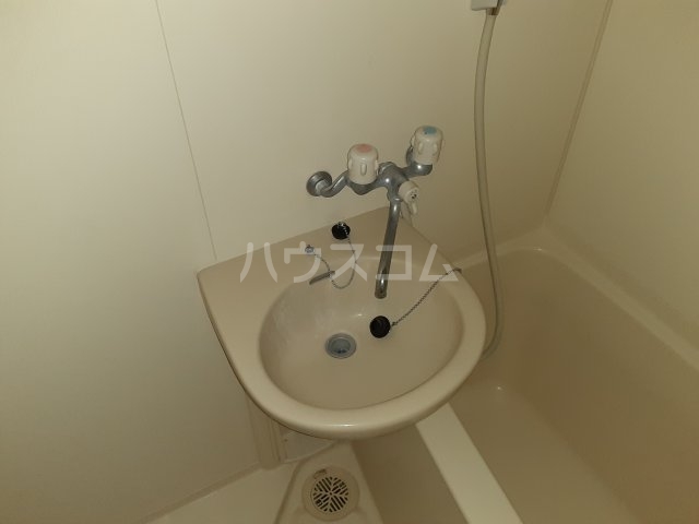 14/30 洗面