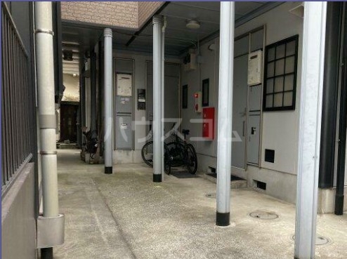 2/10 エントランス