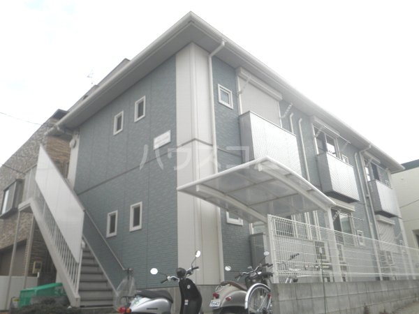 21/30 エントランス