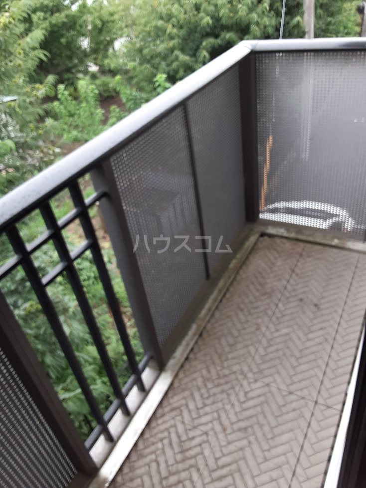 25/30 バルコニー