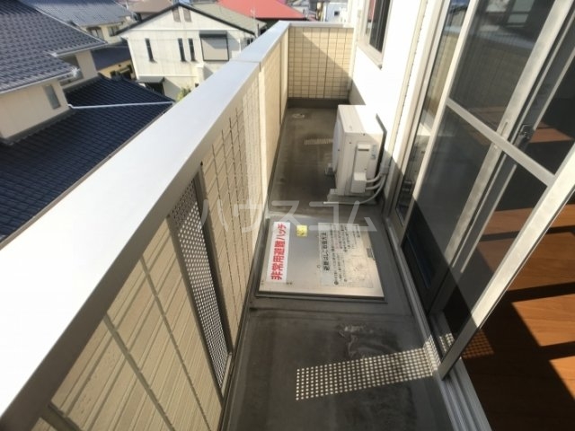 18/29 バルコニー