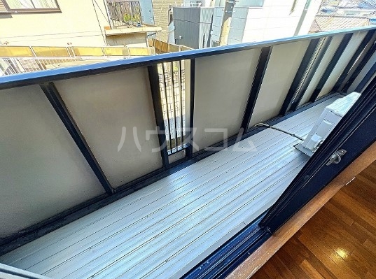 17/28 バルコニー