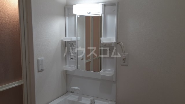 14/27 洗面