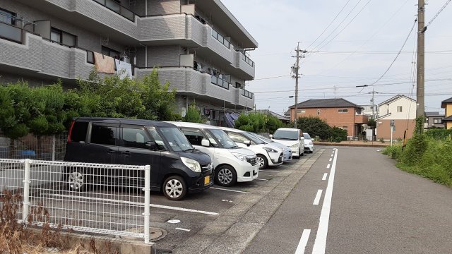 29/30 駐車場