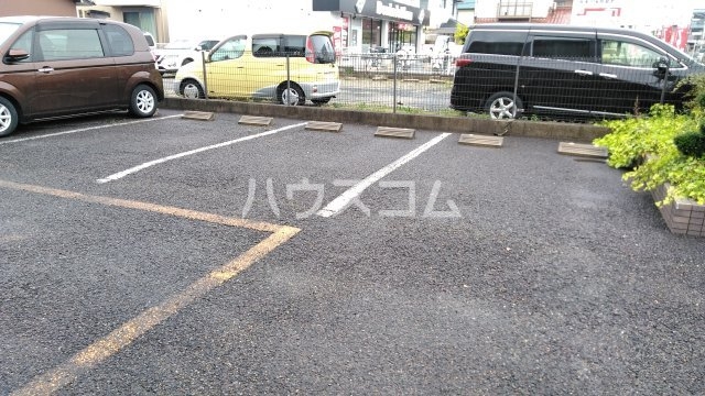 21/29 駐車場