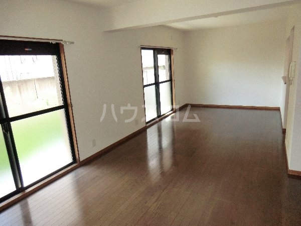 15/26 バルコニー