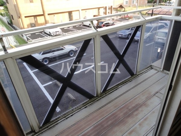 15/23 バルコニー