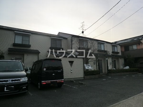 18/25 駐車場