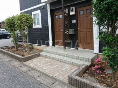 22/29 エントランス