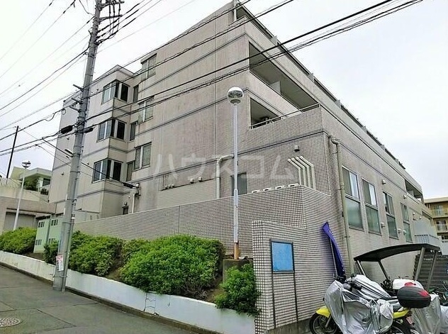 2/30 外観