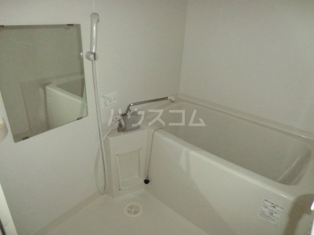 21/30 エントランス