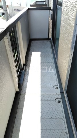 17/28 バルコニー