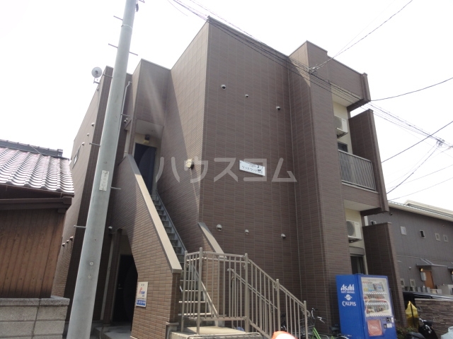 14/21 エントランス