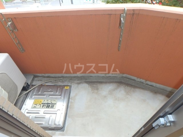 16/27 バルコニー