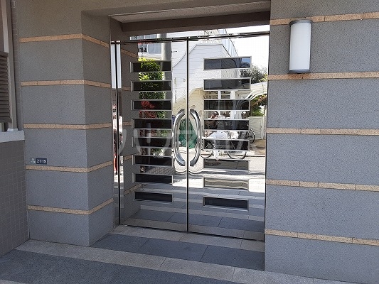 17/24 エントランス