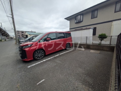 27/29 駐車場