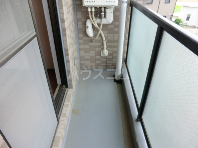 16/22 バルコニー