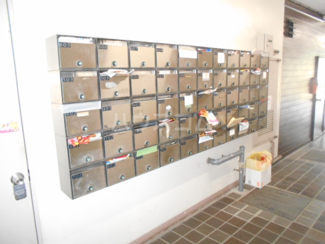 15/24 エントランス