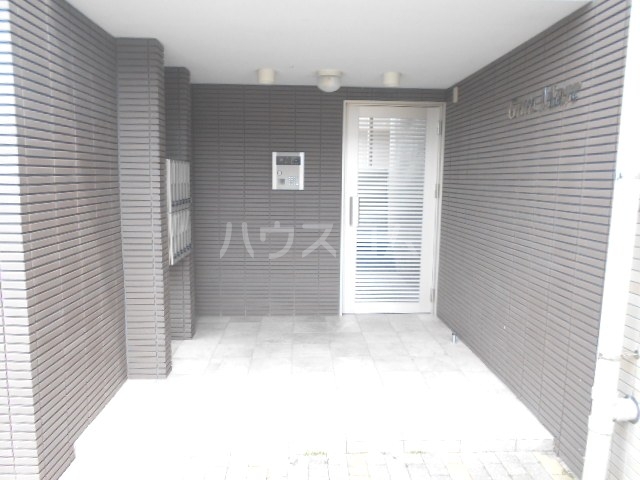 20/25 エントランス