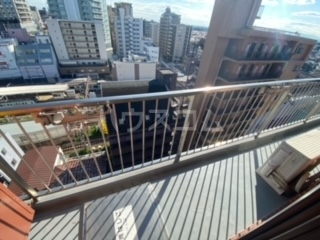 17/26 バルコニー