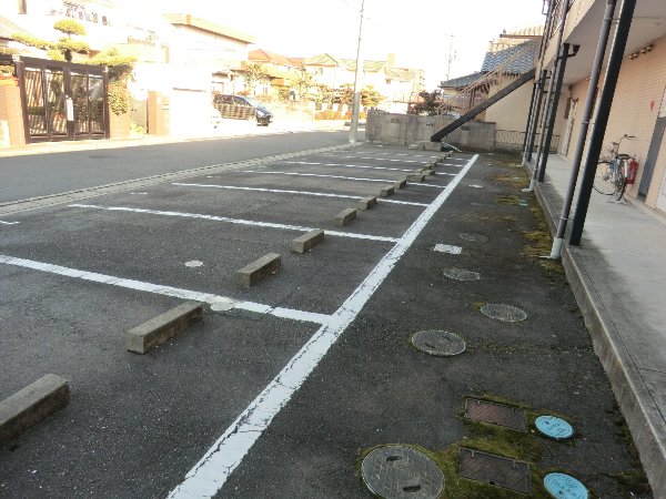 16/24 駐車場